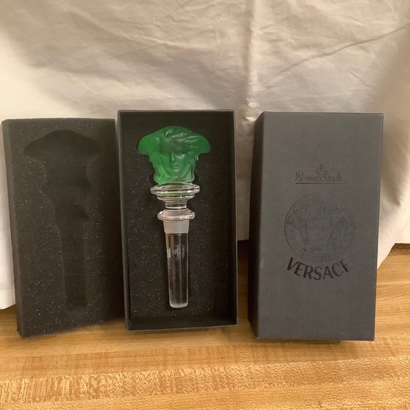 Versace/Rosenthal Other - Versace Rosenthal Signed Medusa Green Crystal Wine Bottle Stopper